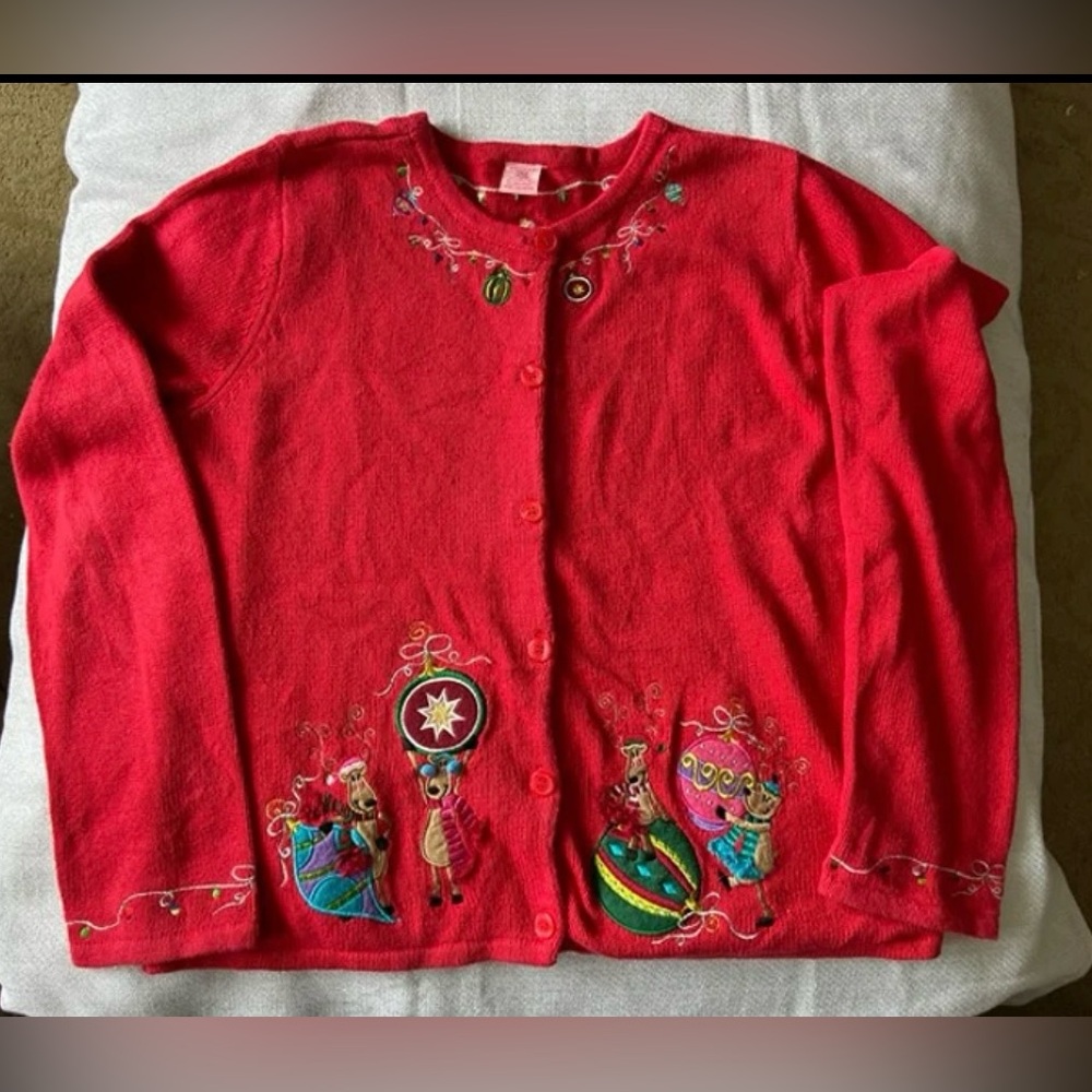 Vintage Copper Key Reindeer playing w/ornaments Cardigan